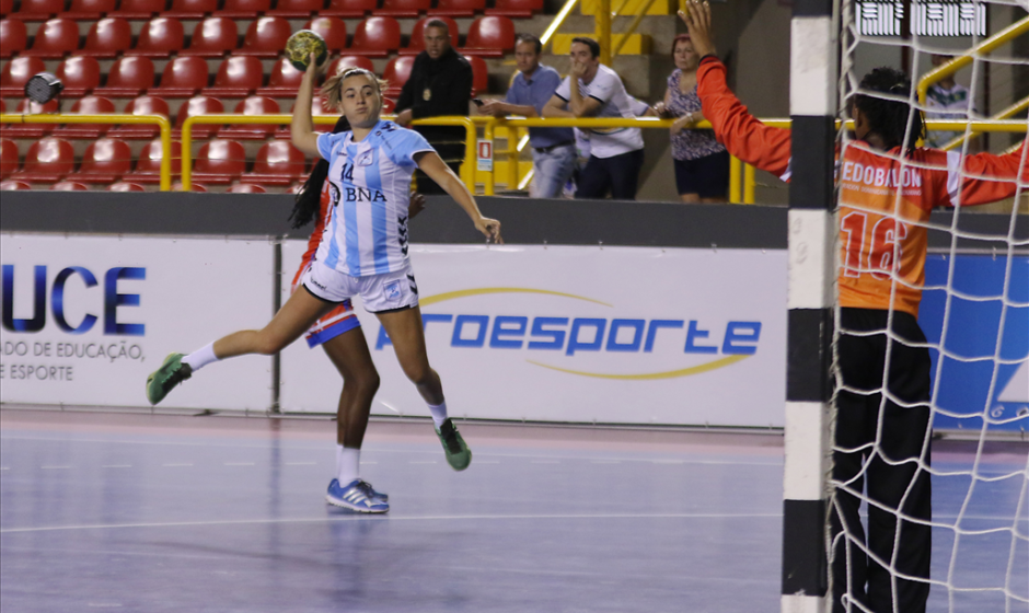 Argentina derrotó a Dominicana en el arranque del Panamericano Junior