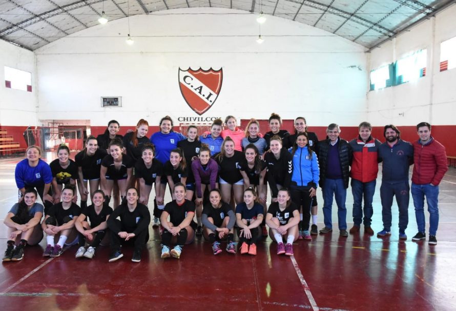 Argentina continúa la preparación para el Mundial Juvenil Femenino con una concentración en Castelli
