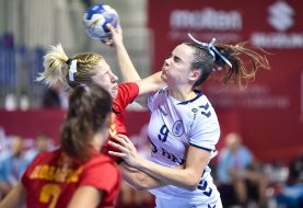 La Selección Femenina no pudo con Montenegro y mañana jugará por el puesto 19